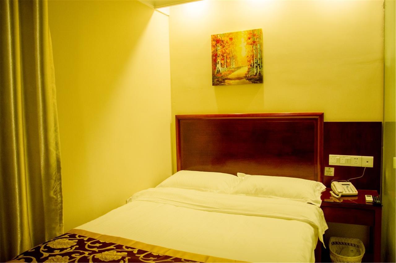 Greentree Inn Zhejiang Taizhou Tiantai Bus Station Express Hotel Exterior photo